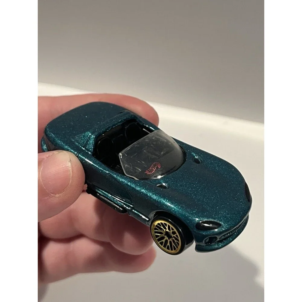 Hot Wheels Dodge Viper RT/10 Metallic Teal Gold Wheels Diecast Car Mattel